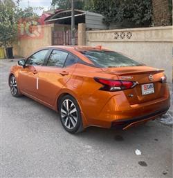 نيسان فيرسا